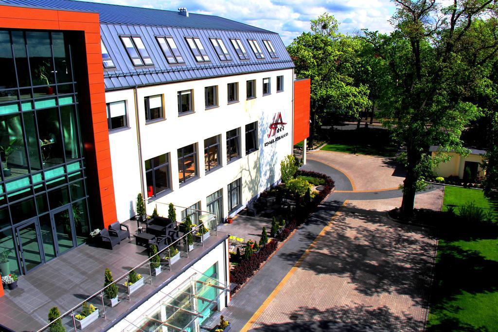 Hotel Austeria Conference & Spa Ciechocinek Exterior photo